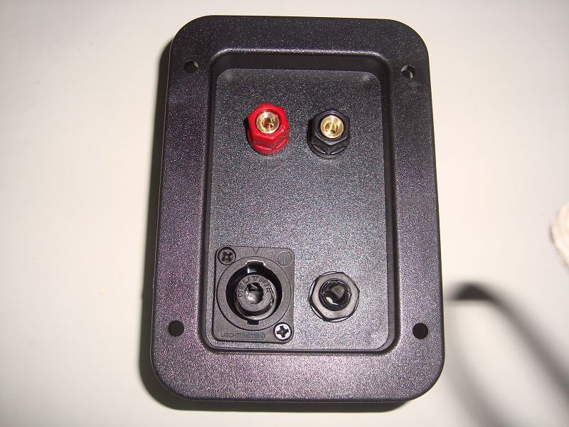 Manufacturer wholesale speaker junction box speake